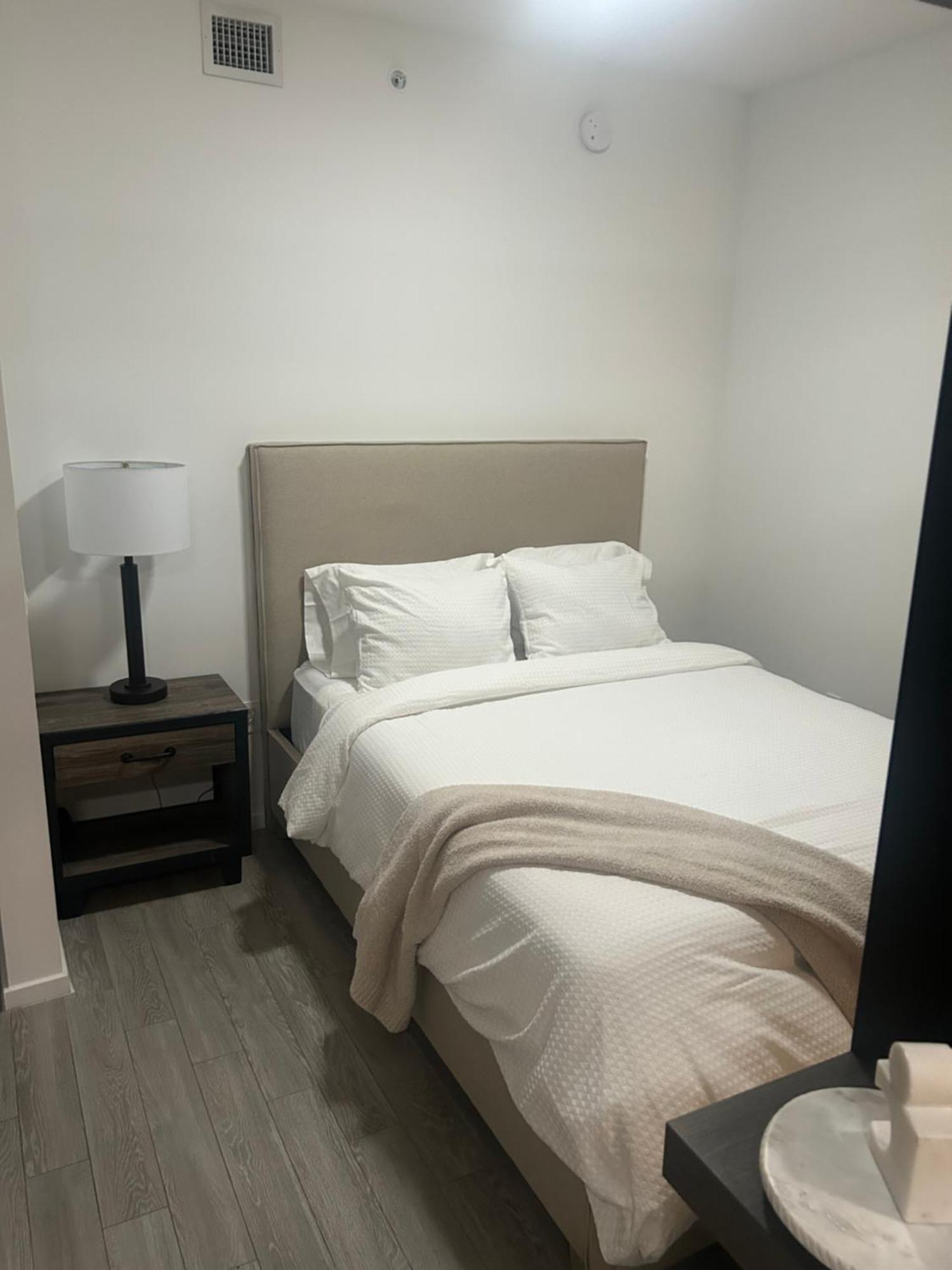Luxury High Rise Apartment Miami